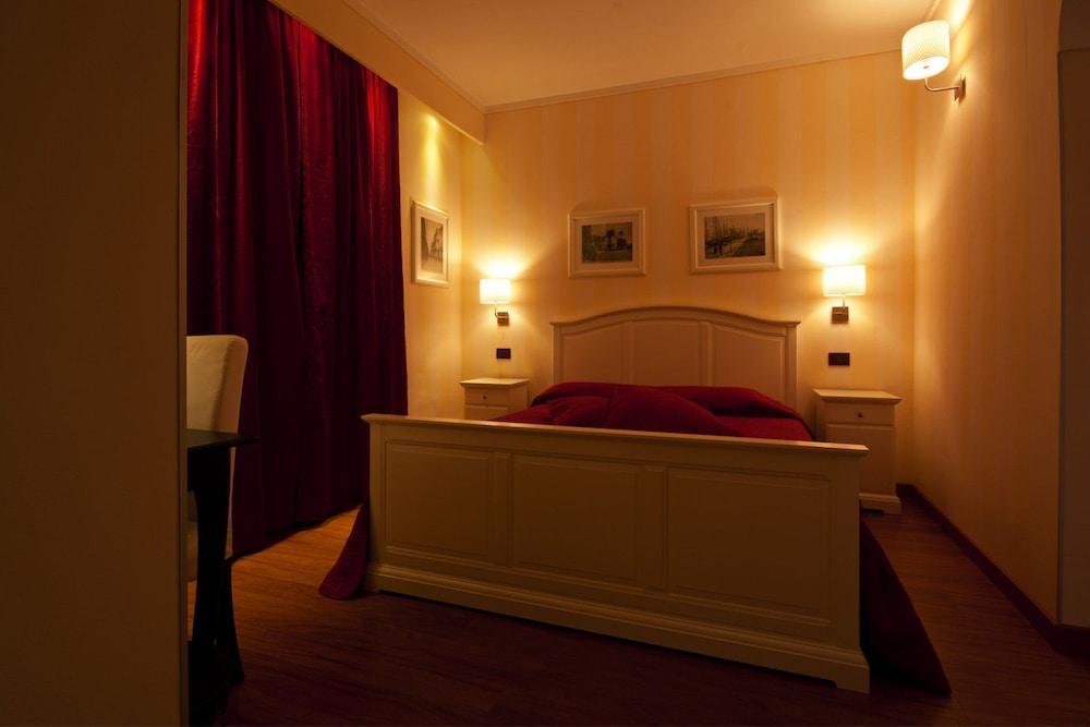 B&B Cortile Di Venere ตราปานี ภายนอก รูปภาพ
