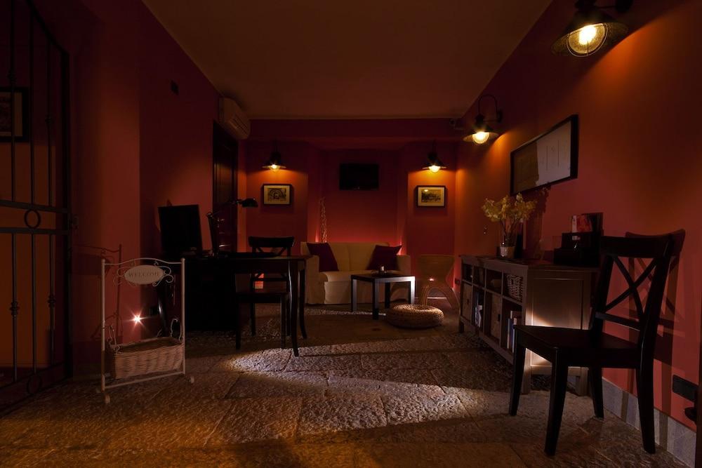 B&B Cortile Di Venere ตราปานี ภายนอก รูปภาพ