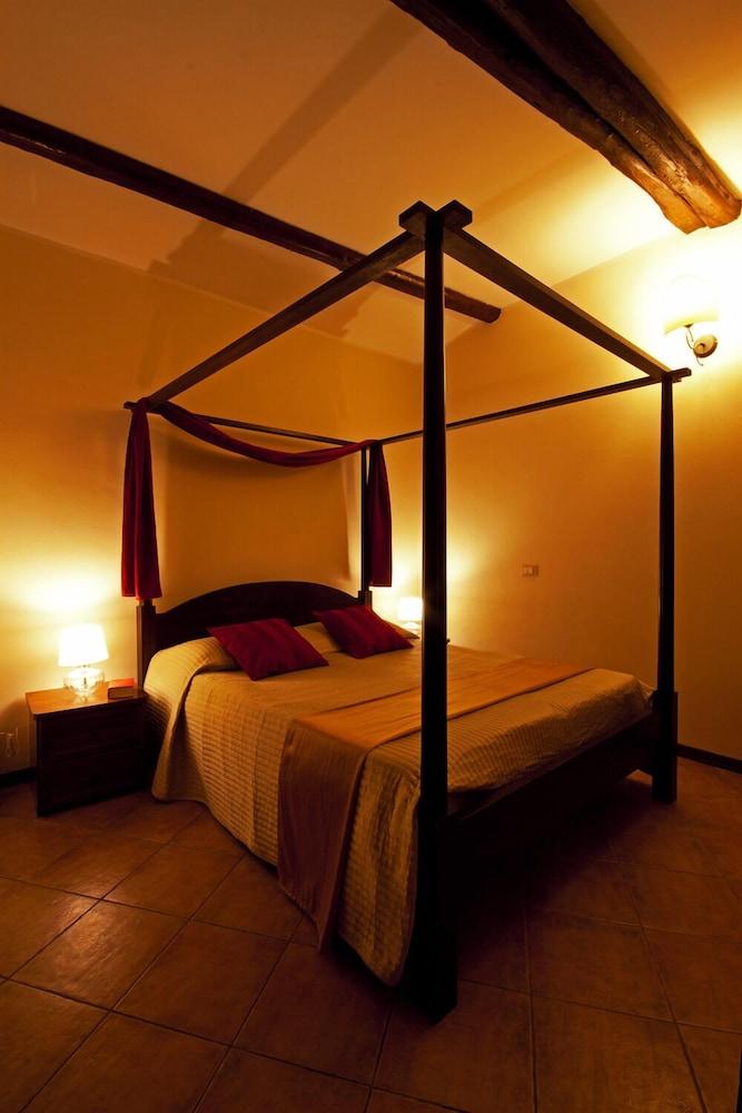 B&B Cortile Di Venere ตราปานี ภายนอก รูปภาพ
